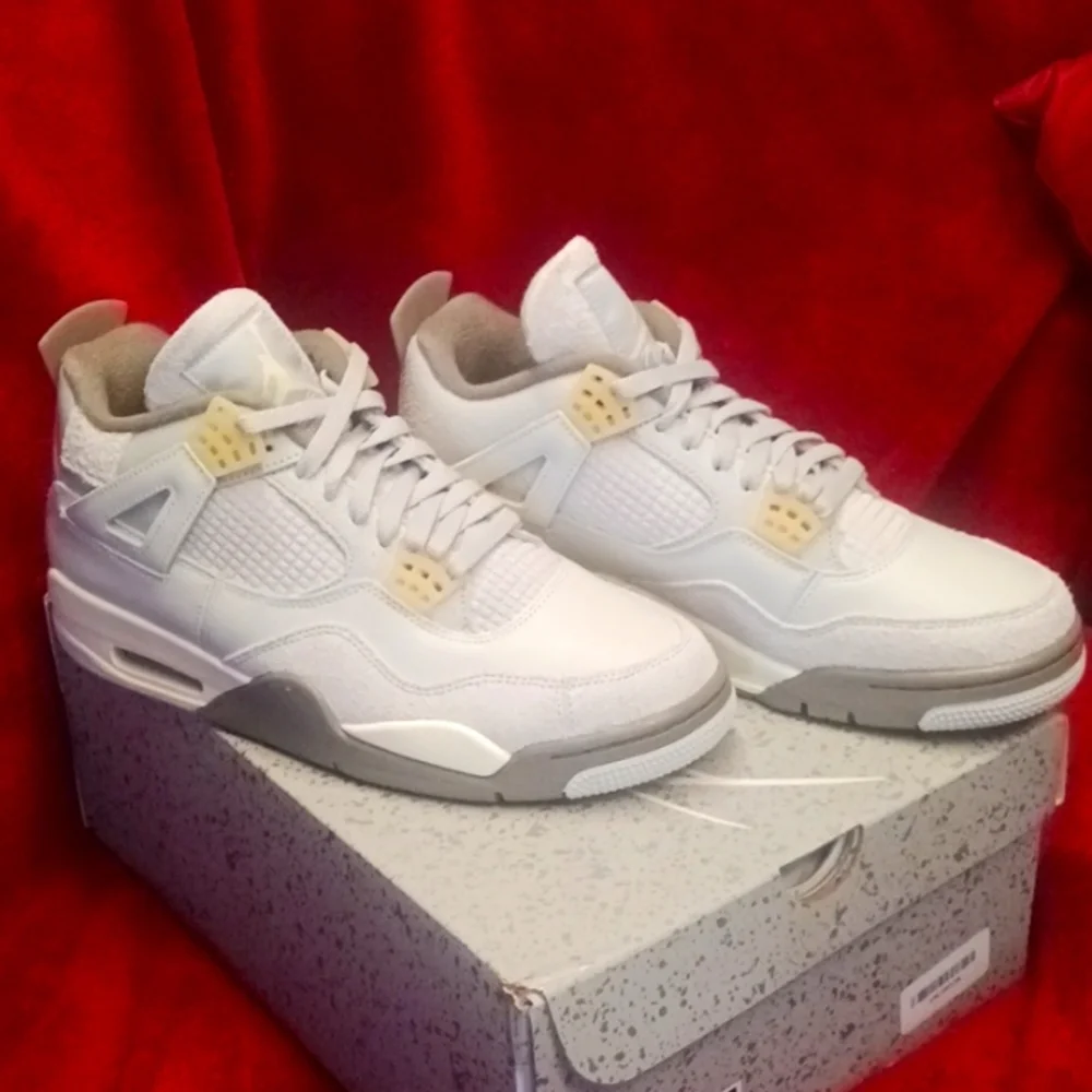 AIR JORDAN 4 RETRO SE CRAFT